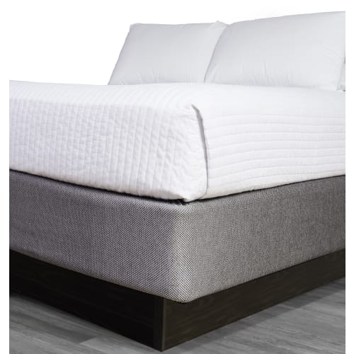 Envoltura de cama Oxford, 98% poliéster / 2% spandex, estándar completo, se adapta a una profundidad de hasta 11" de profundidad, color topo